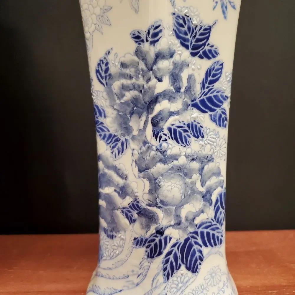 Andrea by Sadek Blue White Chinoiserie Porcelain Floral Vases 10